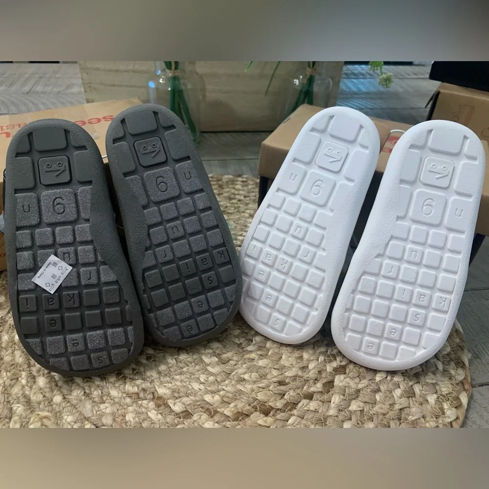 See Kai Run Kids Sandals - Gray and Black - Picture 3 of 5